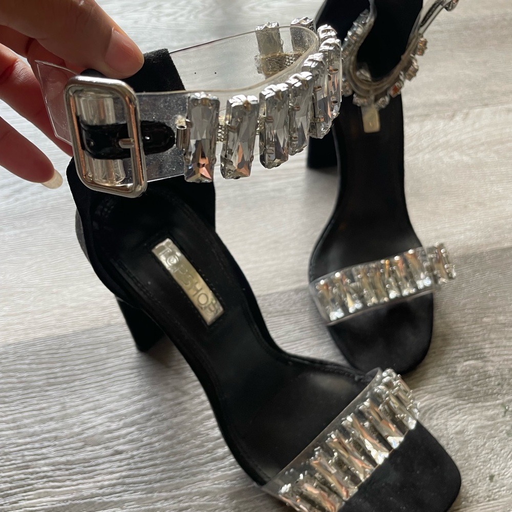 Evening shoes
